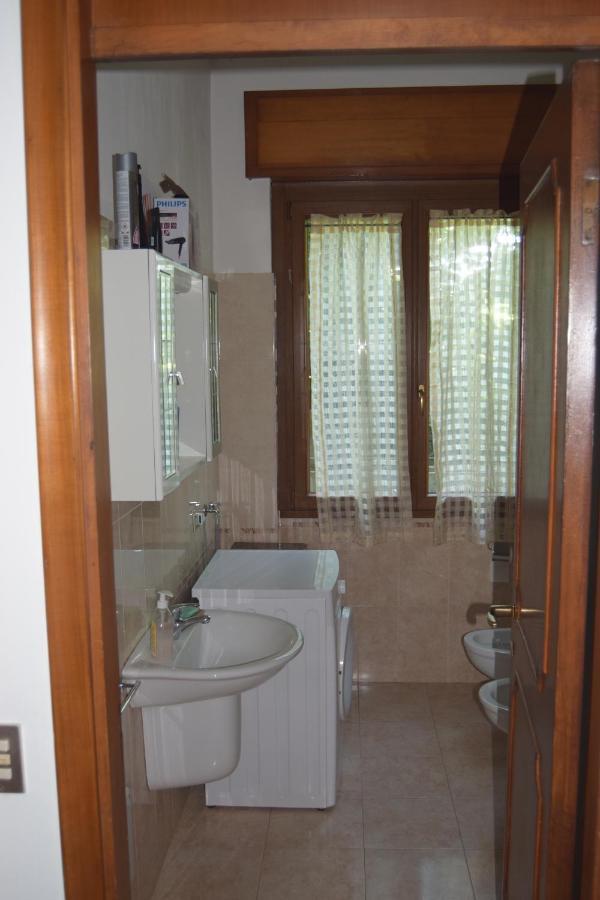 Apartamento Al Salice Tranquillita Nel Verde Via Amendola 24 Busto Arsizio Exterior foto
